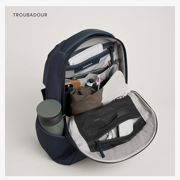 NWT TROUBADOUR Apex 4.0 Backpack, Basalt Color - Picture 4 of 10